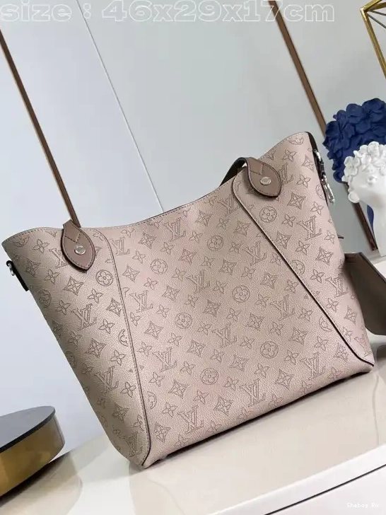 x x 17CM 29.5 LOUIS VUITTON HINA-46 0601